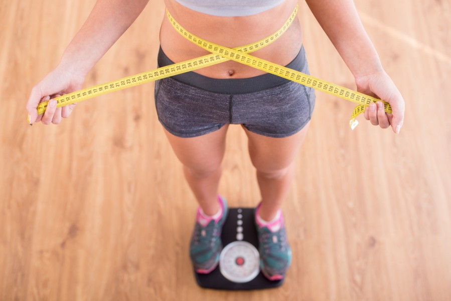 Poids fitness femme : comment perdre du poids ?